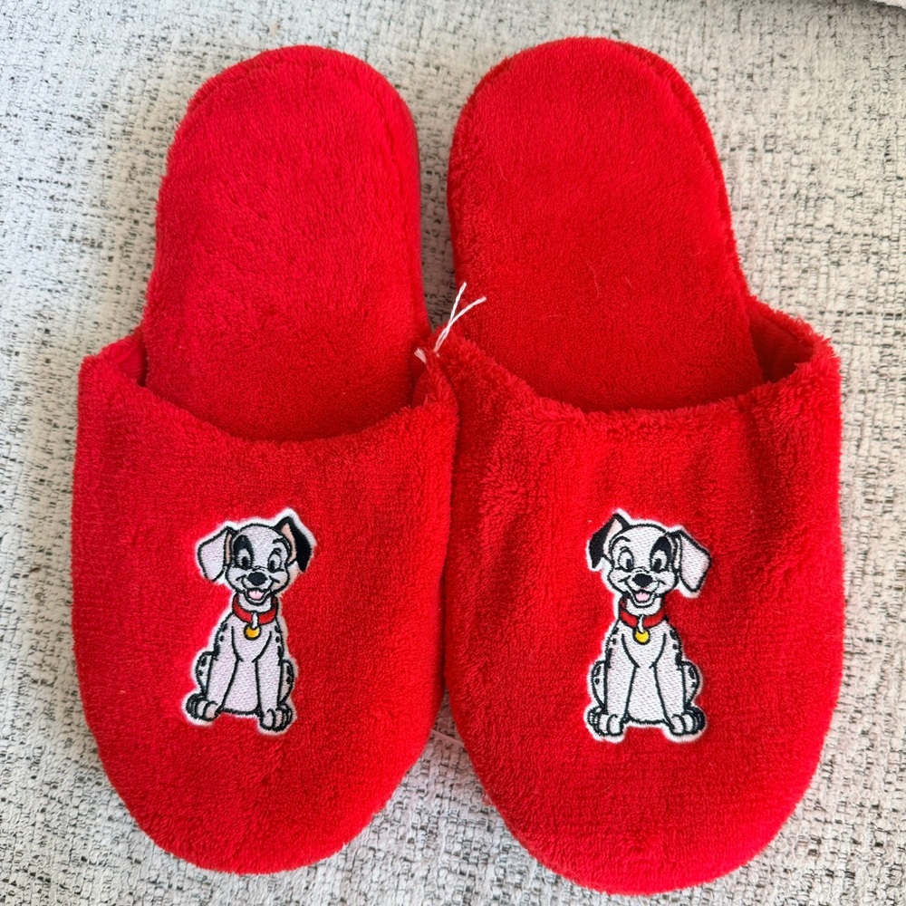 101 Dalmatian Red Slippers W 9.5-10.5 New